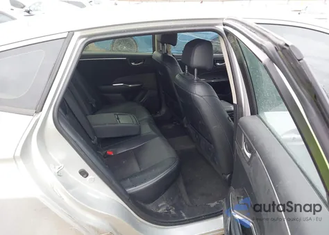 2018 Honda Clarity Plug-In Hybrid Touring из США, поврежденный, VIN JHMZC5F30JC001564